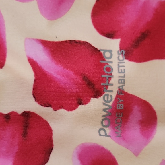 Fabletics 1X ❤️❤️❤️ - Picture 2 of 7